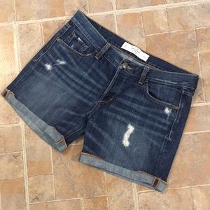 Abercrombie distressed jean shorts size women’s 4